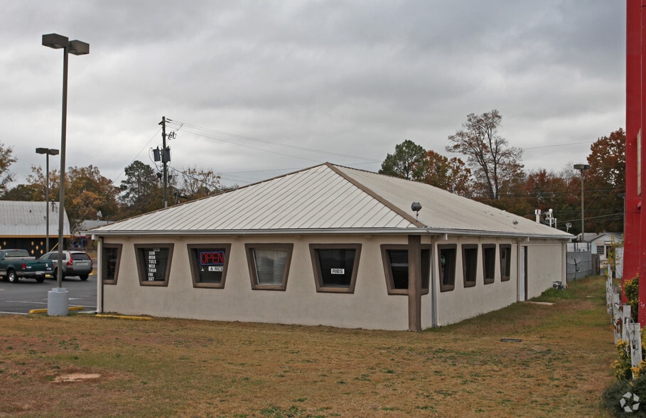 More Photos Of 1719 Gordon Hwy, Augusta Restaurant For Sale