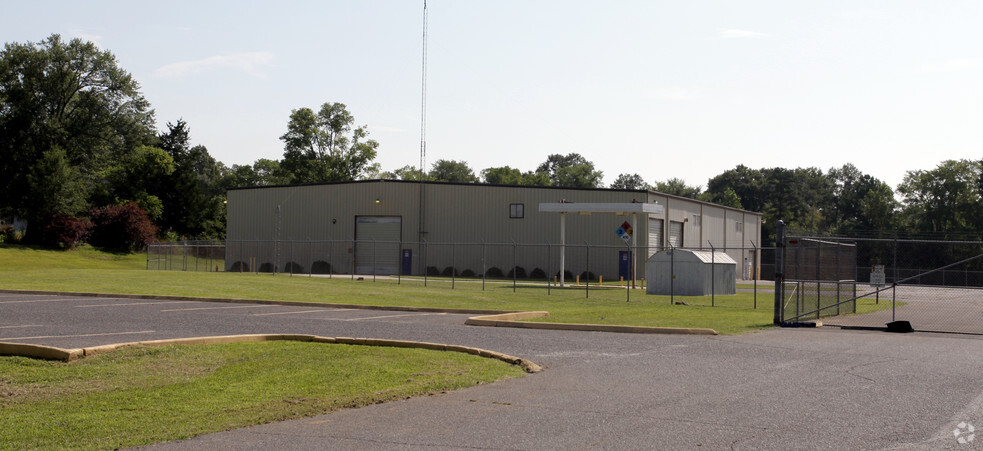 Primary Photo Of 360 Monroe Hwy, Lancaster Warehouse For Lease