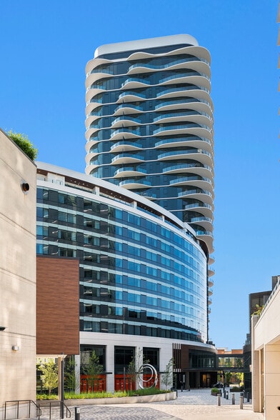 More Photos Of 10300-10330 NE 8th St, Bellevue Apartments For Lease