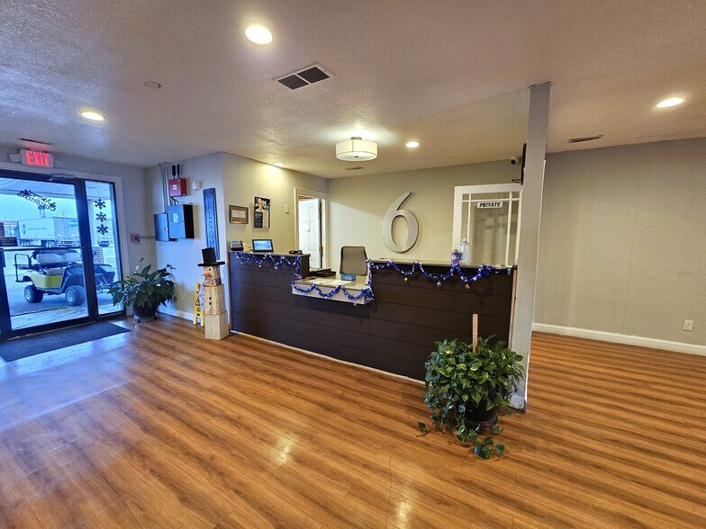 More Photos Of 1920 Bob Griffin Rd, Cameron Hotel For Sale