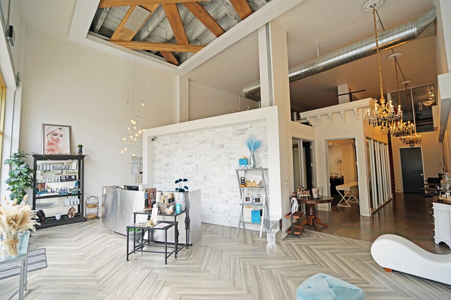 More Photos Of 30-34 N 3rd St, Yakima Office For Lease