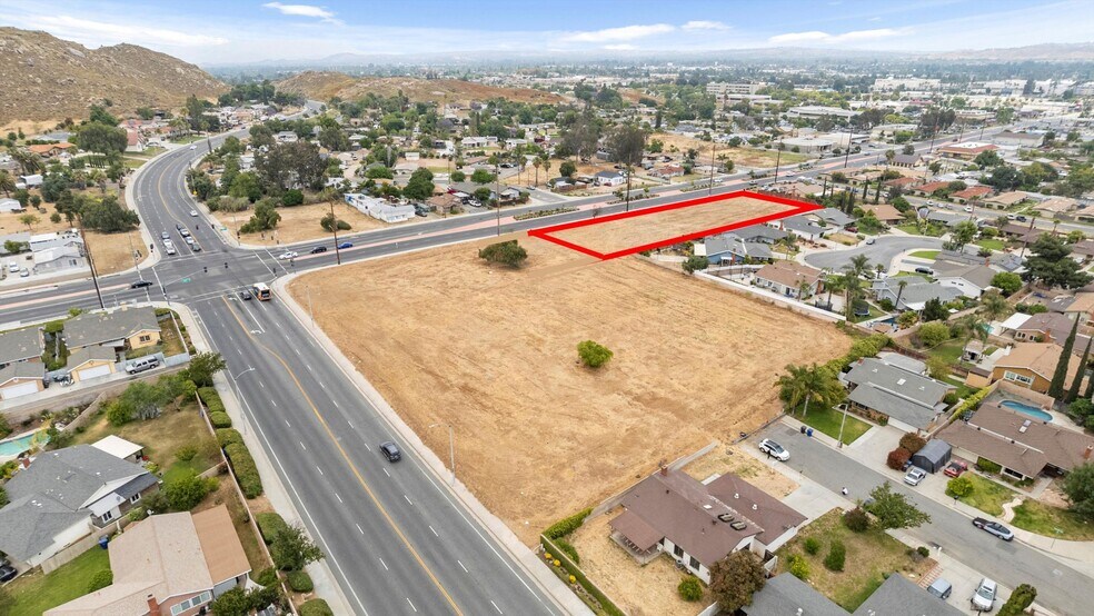 More Photos Of 4290 Tyler St, Riverside Land For Sale