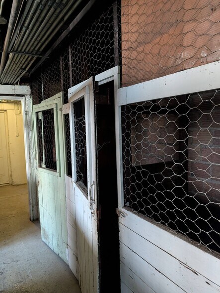 More Photos Of 23 Charlotte St, Akron Apartments For Sale