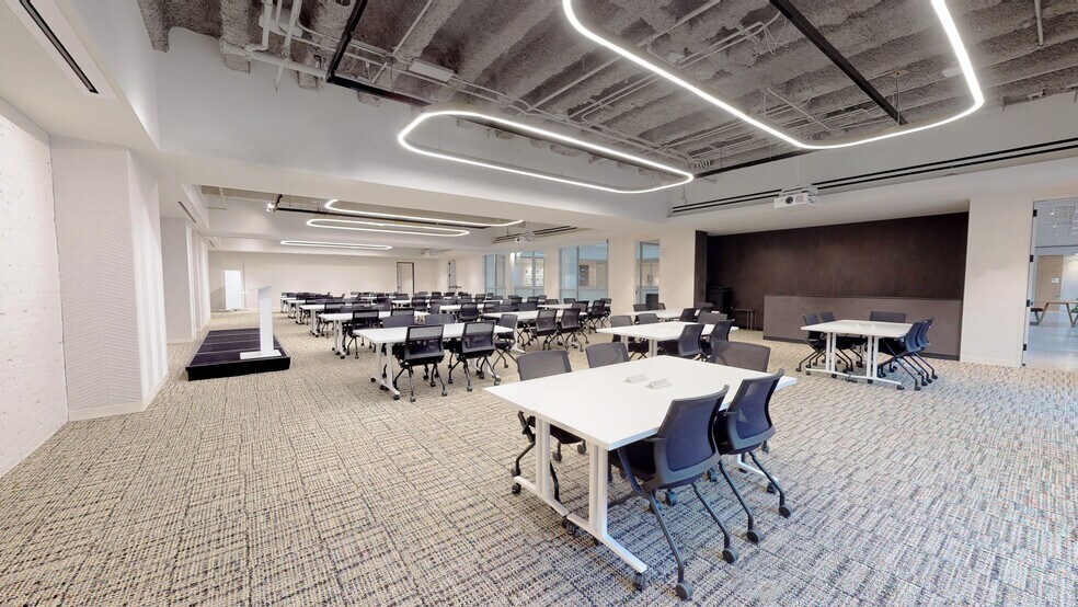 More Photos Of 600 14th St NW, Washington Coworking Space