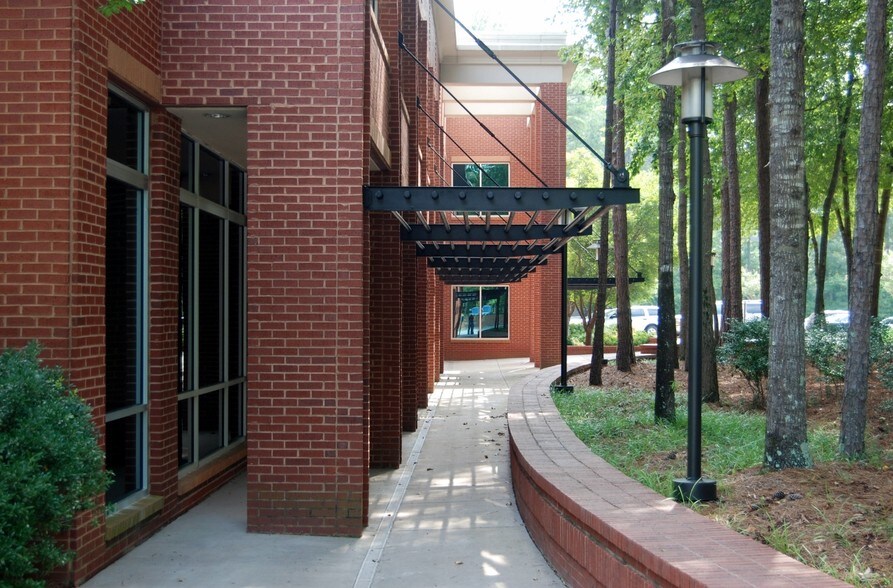 Primary Photo Of 403 Westpark Ct, Peachtree City Office For Lease