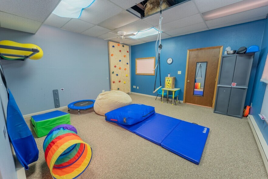 More Photos Of 234 N Main St, Gunnison Medical For Sale