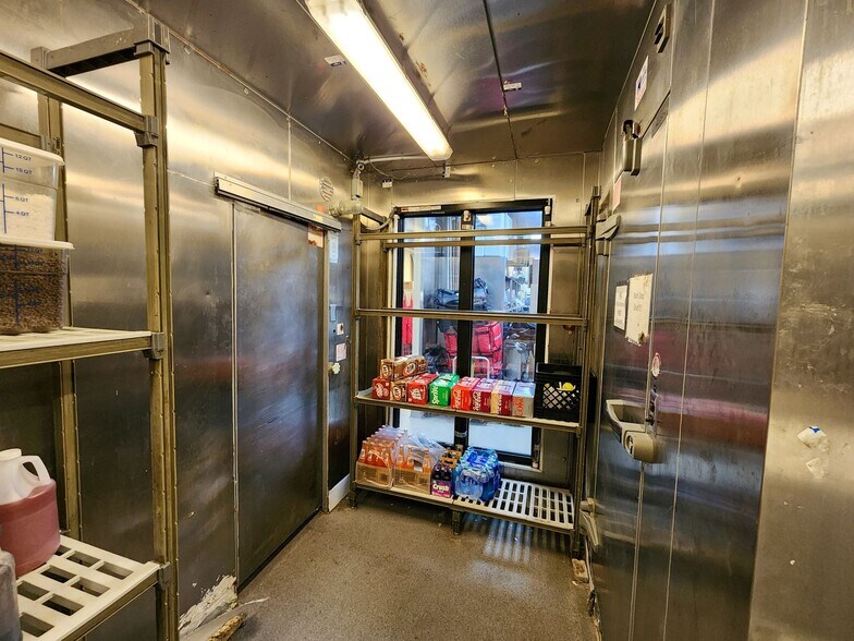 More Photos Of 1989 Hwy 351, Abilene Restaurant For Sale