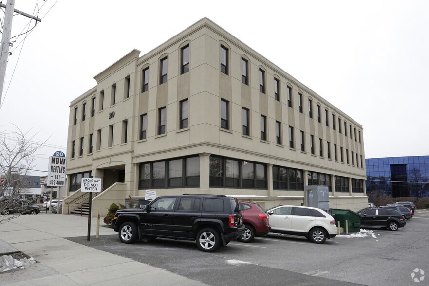 More Photos Of 20 Broadhollow Rd, Melville Office For Lease