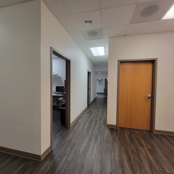 More Photos Of 4102 Old Jacksboro Hwy, Wichita Falls Medical For Lease