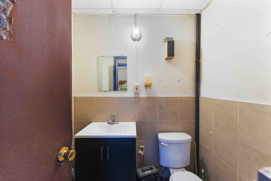 More Photos Of 1791 Elmwood Ave, Warwick Freestanding For Sale