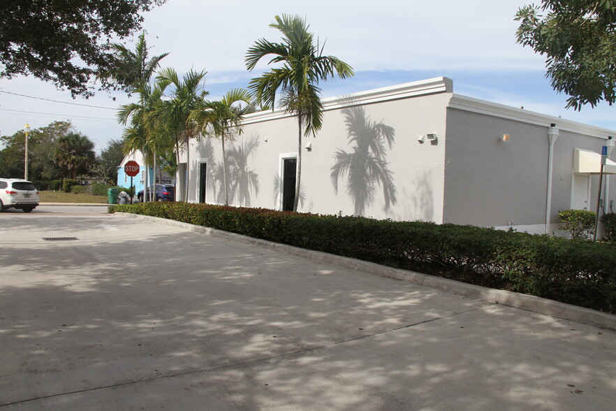 More Photos Of 85 SW 5th Ave, Delray Beach Office For Lease
