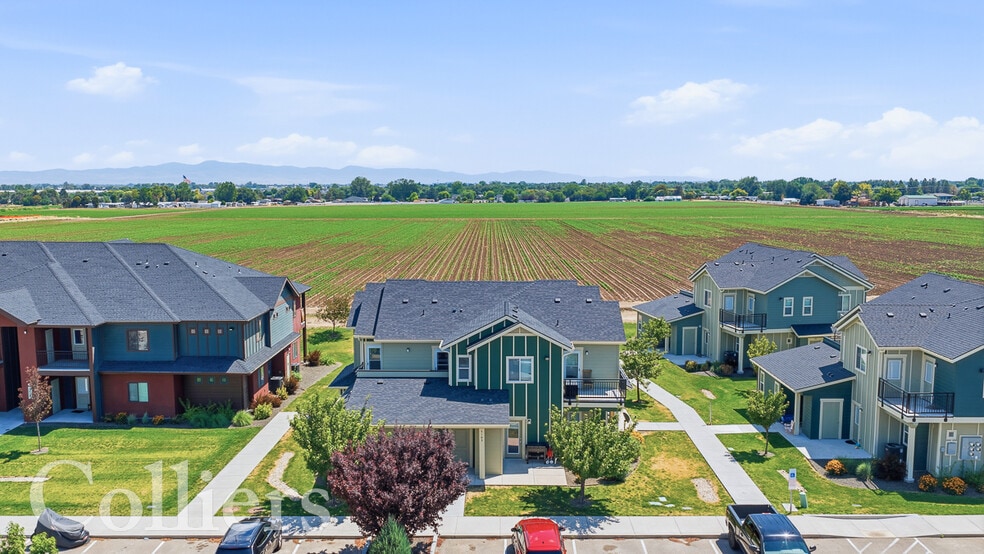 More Photos Of 5018 Hamlet Ln, Caldwell Apartments For Sale