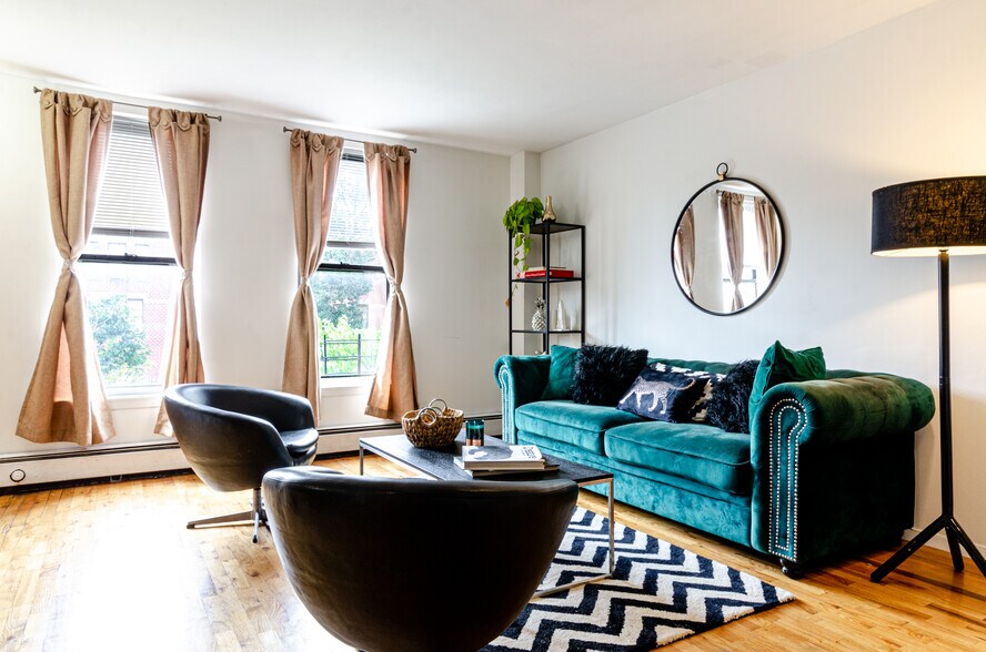 More Photos Of 47 Carroll St, Brooklyn Apartments For Sale