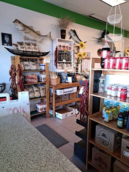 More Photos Of 2001 College Dr, Clementon Restaurant For Sale