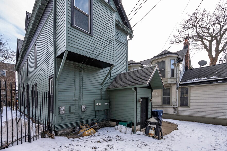 More Photos Of 174 Mariner St, Buffalo Multifamily For Sale