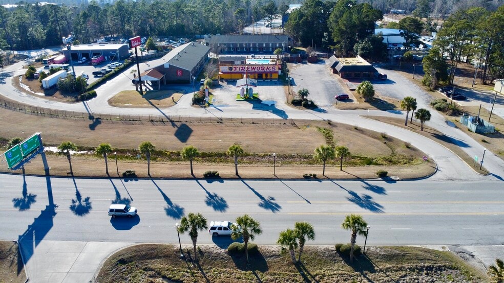 More Photos Of 1116 Hummingbird Ln, Hardeeville Freestanding For Sale