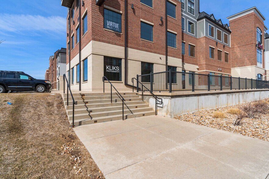 More Photos Of 420 12th Ave SE, Cedar Rapids Office Residential For Sale