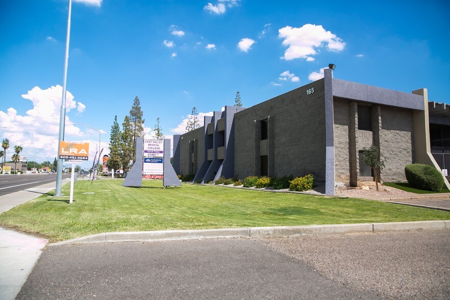 More Photos Of 165 E Southern Ave, Mesa Loft Creative Space For Lease