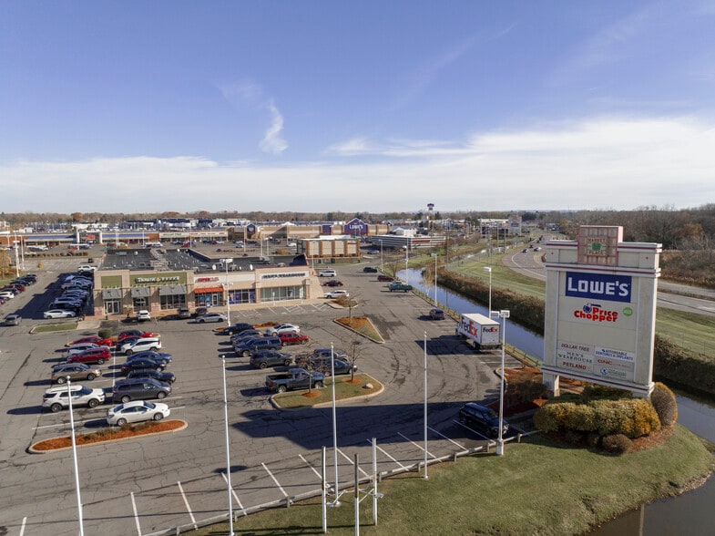 More Photos Of 5701-5849 E Circle Dr, Clay Unknown For Lease