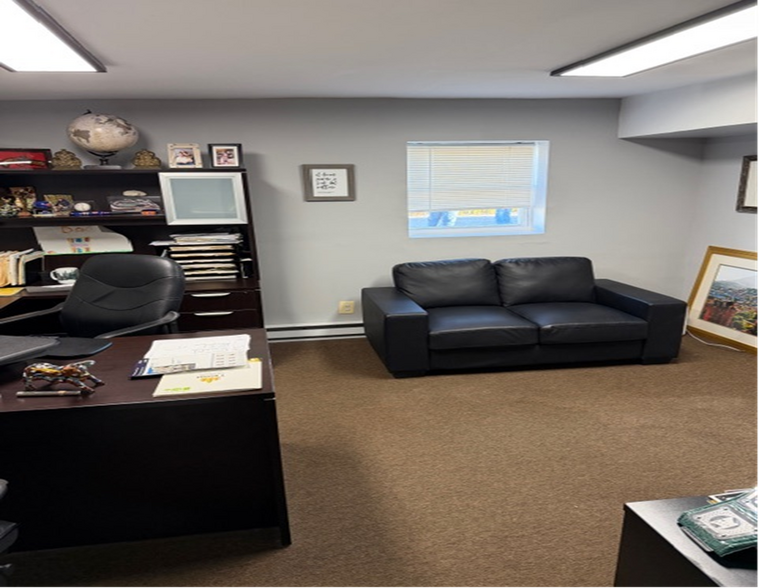 More Photos Of 829 Midland Ave, Yonkers Storefront Retail Residential For Sale