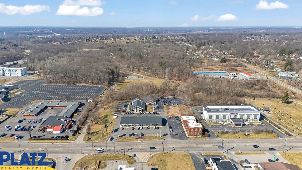 More Photos Of 4300 Belmont Ave, Girard Freestanding For Lease