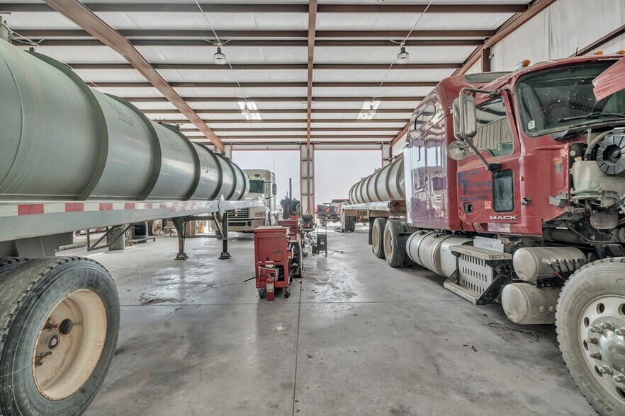 More Photos Of 14035 52nd st, Odessa Industrial For Sale
