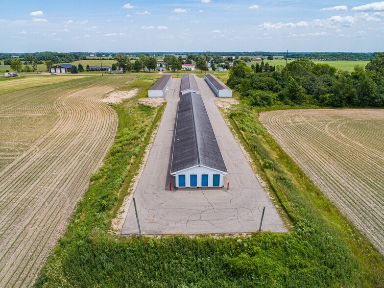 More Photos Of 1067 N Mission Rd, Mount Pleasant Self Storage For Sale