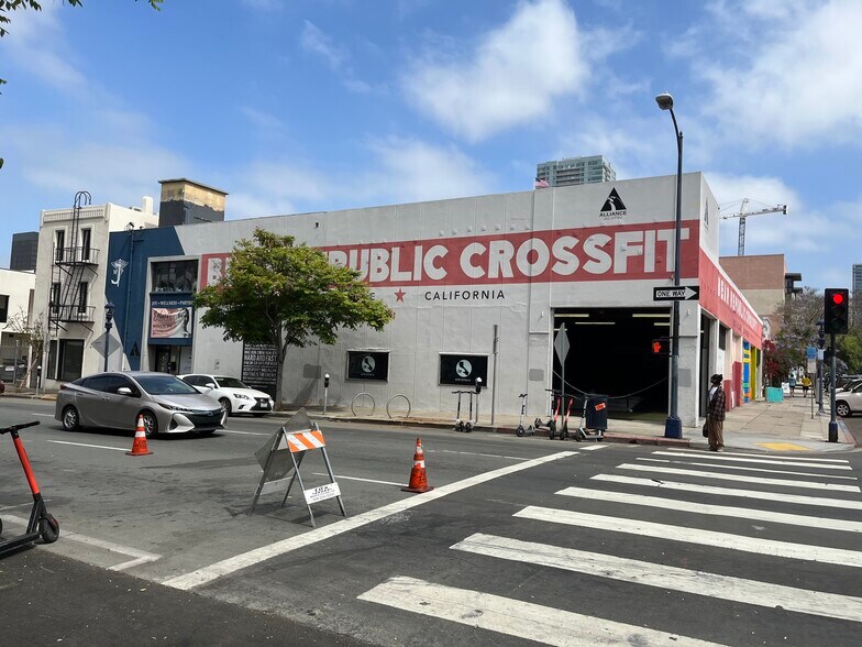 More Photos Of 838-840 G St, San Diego Storefront Retail Office For Sale