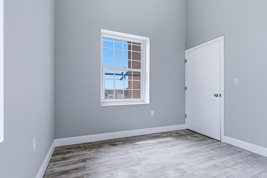More Photos Of 387 Broad St, Central Falls Apartments For Sale