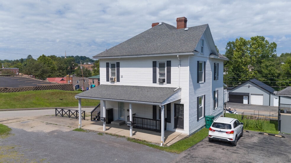 More Photos Of 229 E Main St, Bridgeport Loft Creative Space For Sale