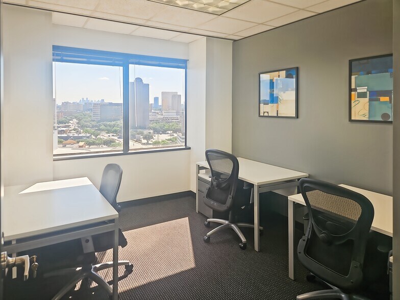 More Photos Of 5444 Westheimer Rd, Houston Coworking Space