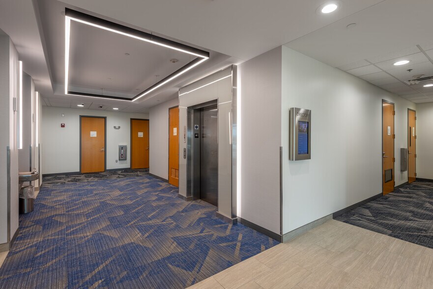 More Photos Of 134 Turnpike Rd, Southborough Medical For Lease