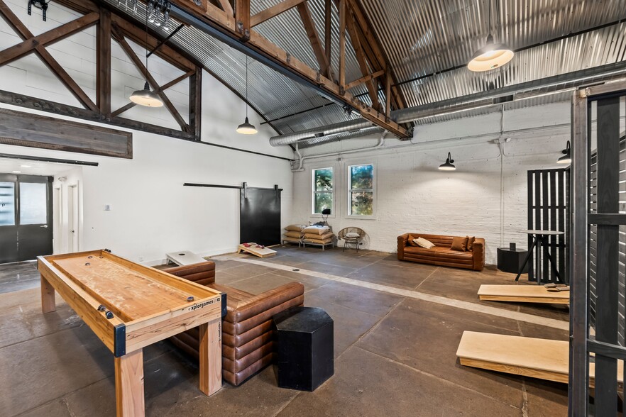 More Photos Of 114 E Main St, Manhattan Storefront Retail Office For Sale