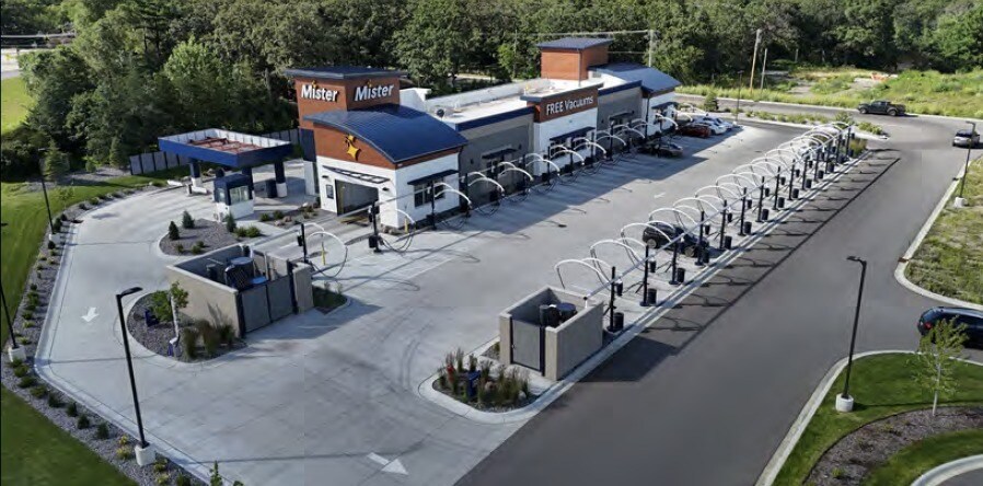 More Photos Of 1604 Crossings Loop, Sartell Carwash For Sale