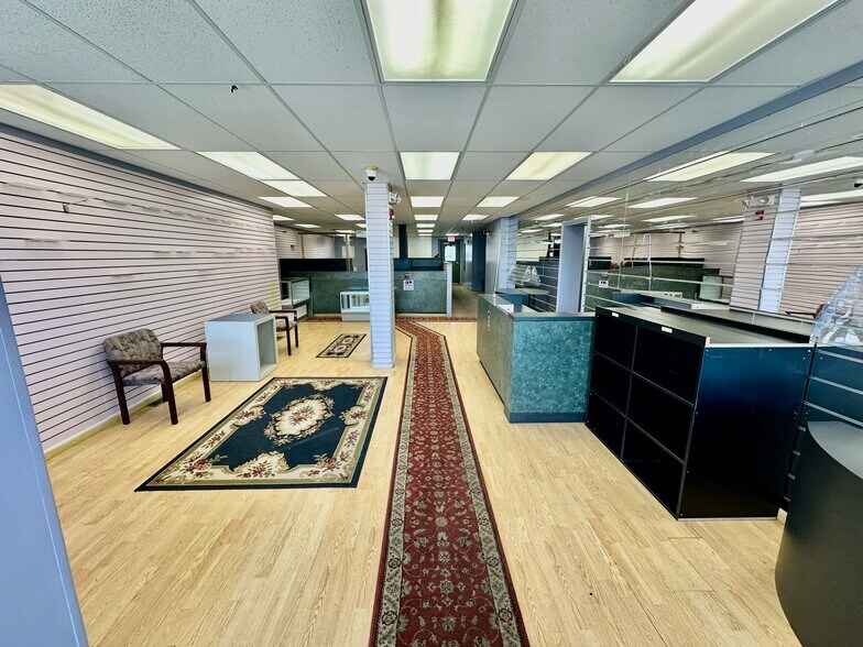 More Photos Of 1409 Milton Ave, Solvay Storefront For Sale