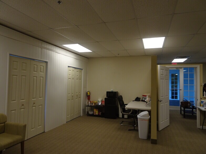 More Photos Of 5300-5350 W Hillsboro Blvd, Coconut Creek Medical For Sale
