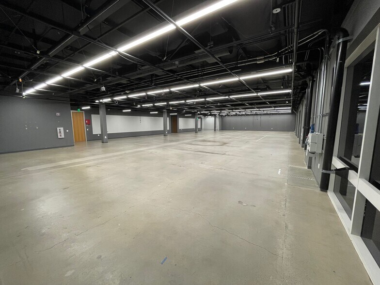 More Photos Of 2975 San Ysidro Way, Santa Clara Office For Lease