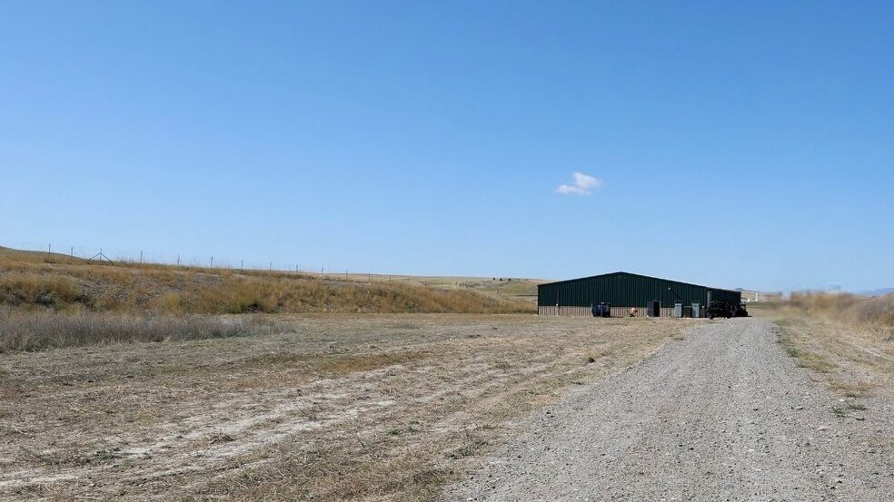 More Photos Of 82 2nd St, Manhattan Warehouse For Sale