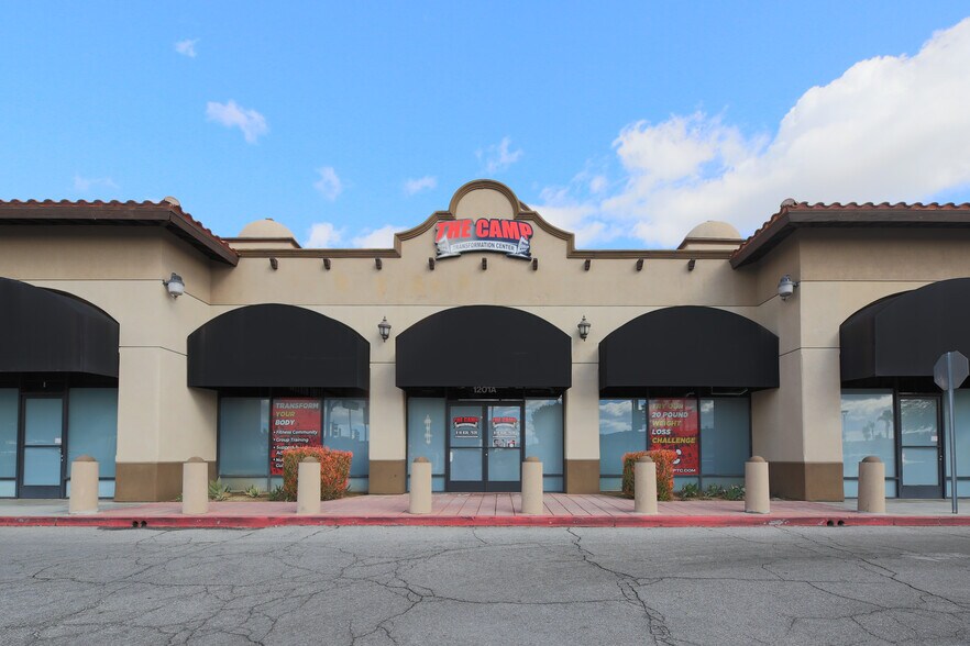 More Photos Of 1201-1225 Truman St, San Fernando Unknown For Lease