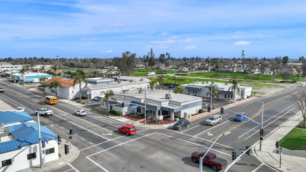 More Photos Of 441 N M St, Tulare Office For Lease