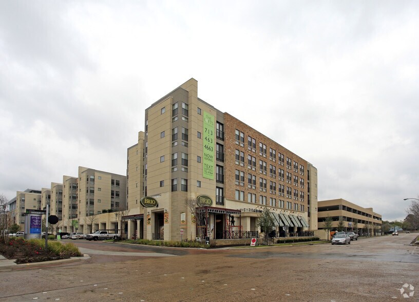 More Photos Of 12808 Queensbury Ln, Houston Apartments For Lease