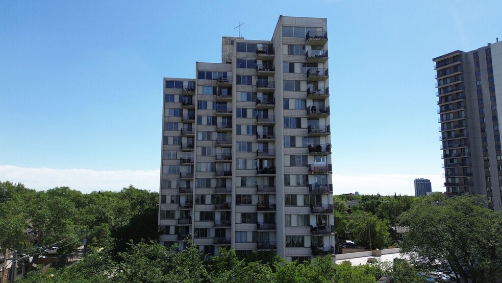 More Photos Of 10101 Saskatchewan Dr NW, Edmonton Apartments For Sale