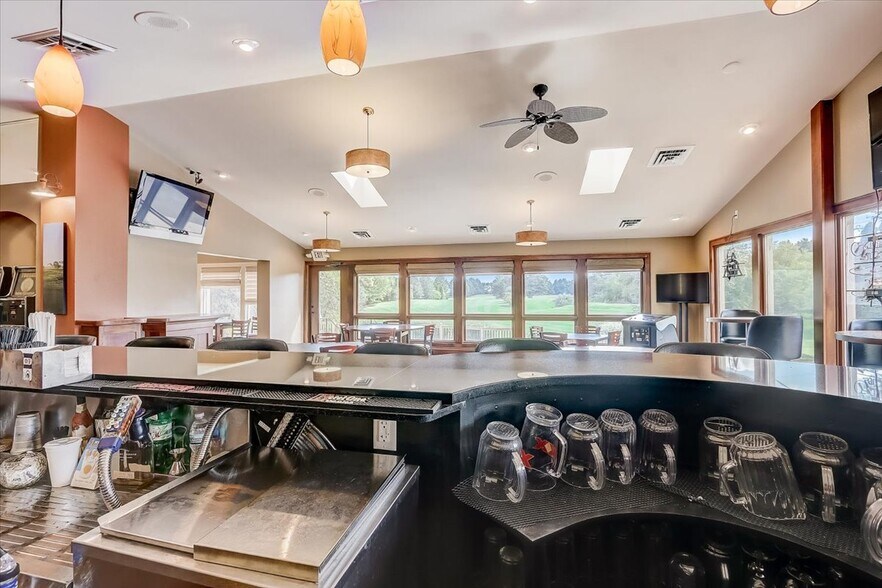 More Photos Of 800 S Main St, Lake Mills Golf Course Driving Range For Sale