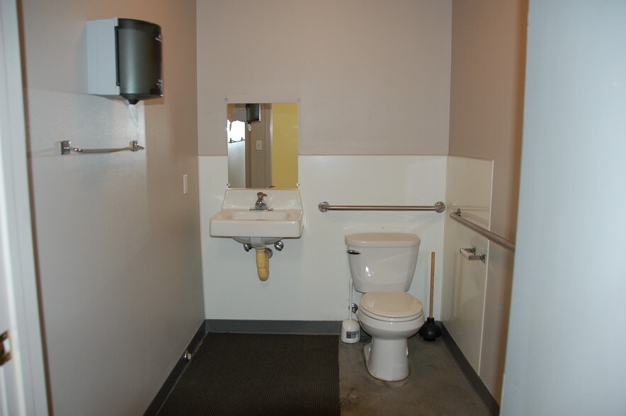 More Photos Of 778 N 1890 W, Provo Industrial For Lease