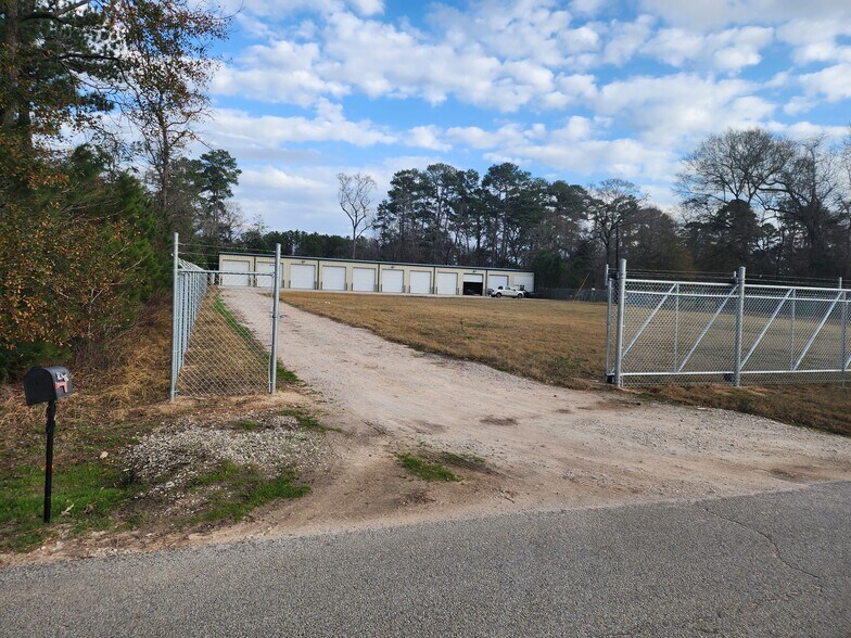 More Photos Of 13398 Cedar Hill Dr, Montgomery Warehouse For Sale