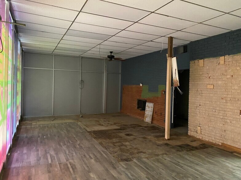 More Photos Of 5900 S Pennsylvania Ave, Oklahoma City Freestanding For Lease