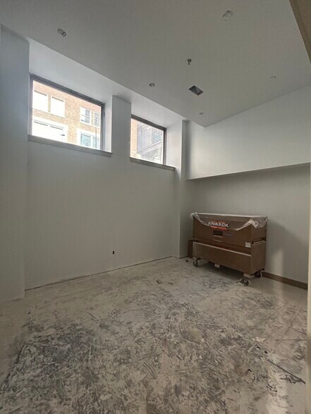 More Photos Of 1001-1003 Walnut St, Kansas City Office For Lease