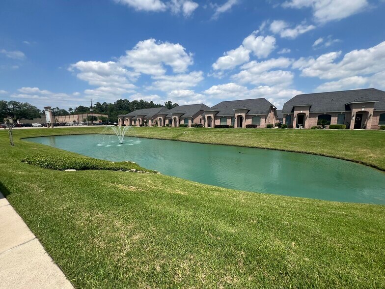 More Photos Of 5501-5529 Louetta Rd, Spring Unknown For Lease