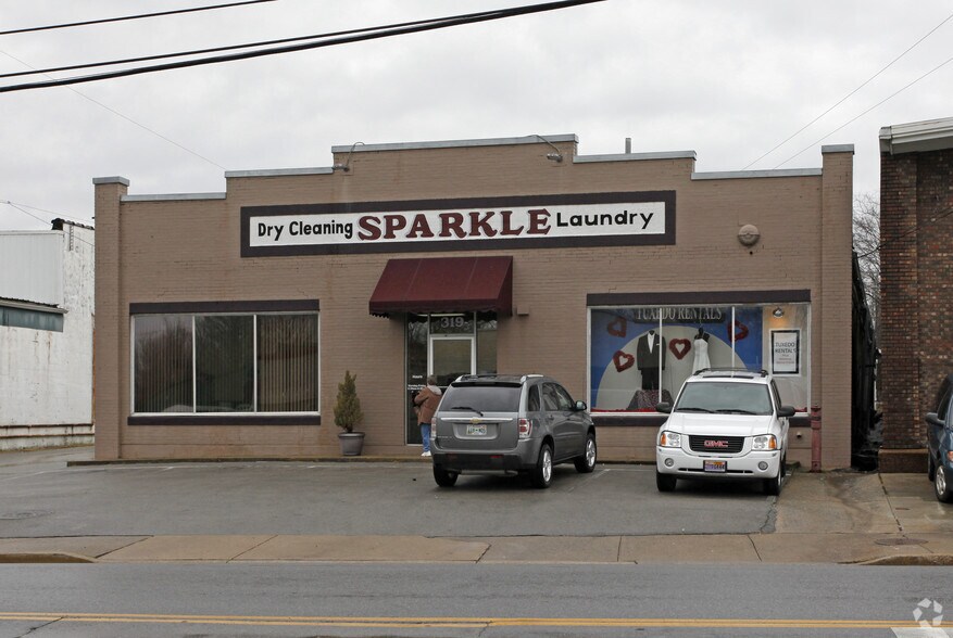 More Photos Of 319 E Main St, Lebanon Warehouse For Lease