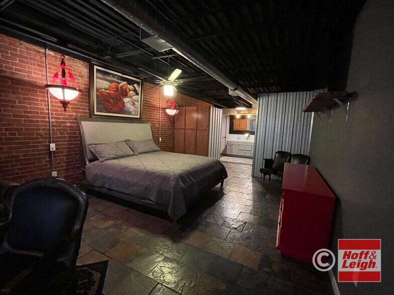 More Photos Of 203-205 S Main St, Akron Storefront For Sale